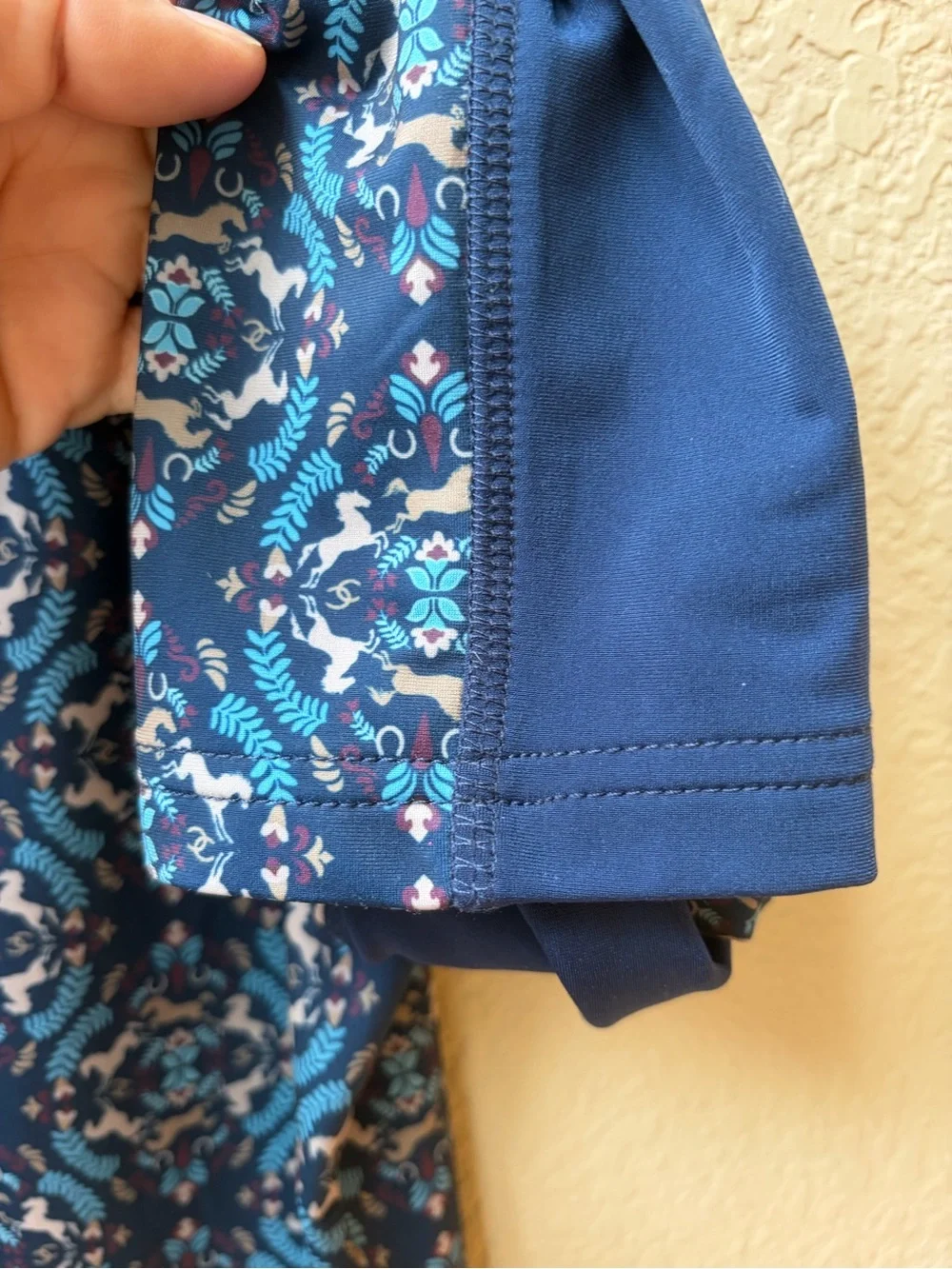 Kerrits riding shirt-M - Picture 7 of 8